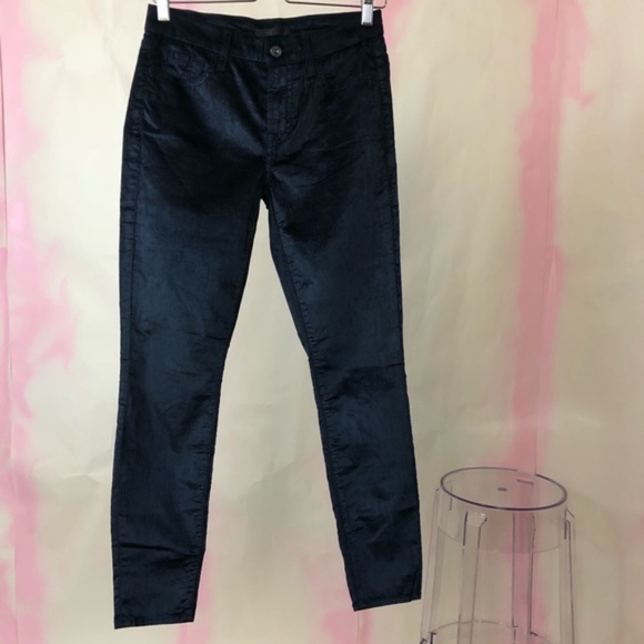7 For all Mankind Velvet Ankle Skinny in Navy Jean - Picture 3 of 8